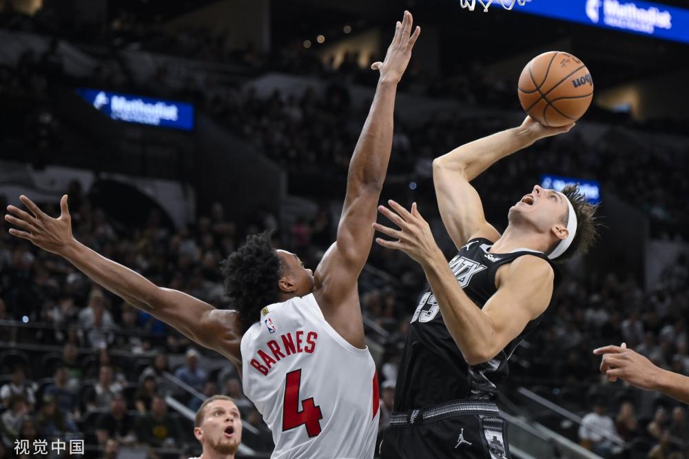 受采访时也 受采访时也