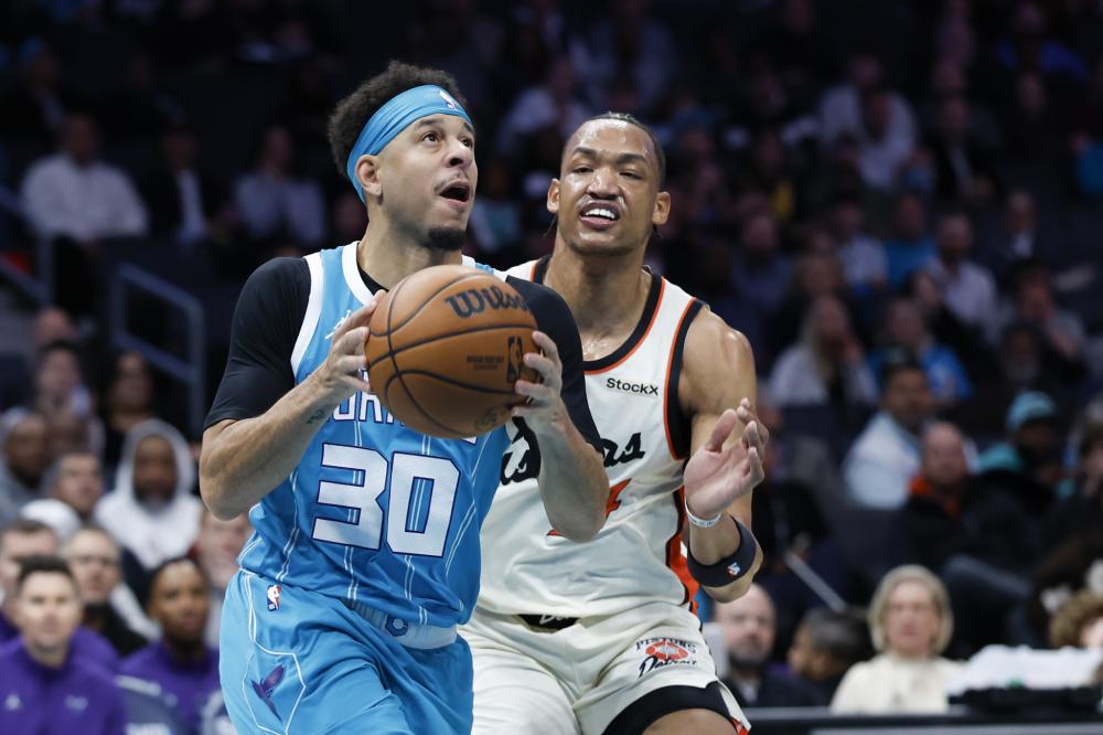 进攻端的球 进攻端的球